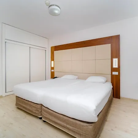 Appart hôtel Delfino