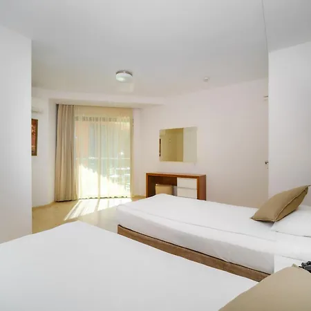 Appart hôtel Delfino 3*